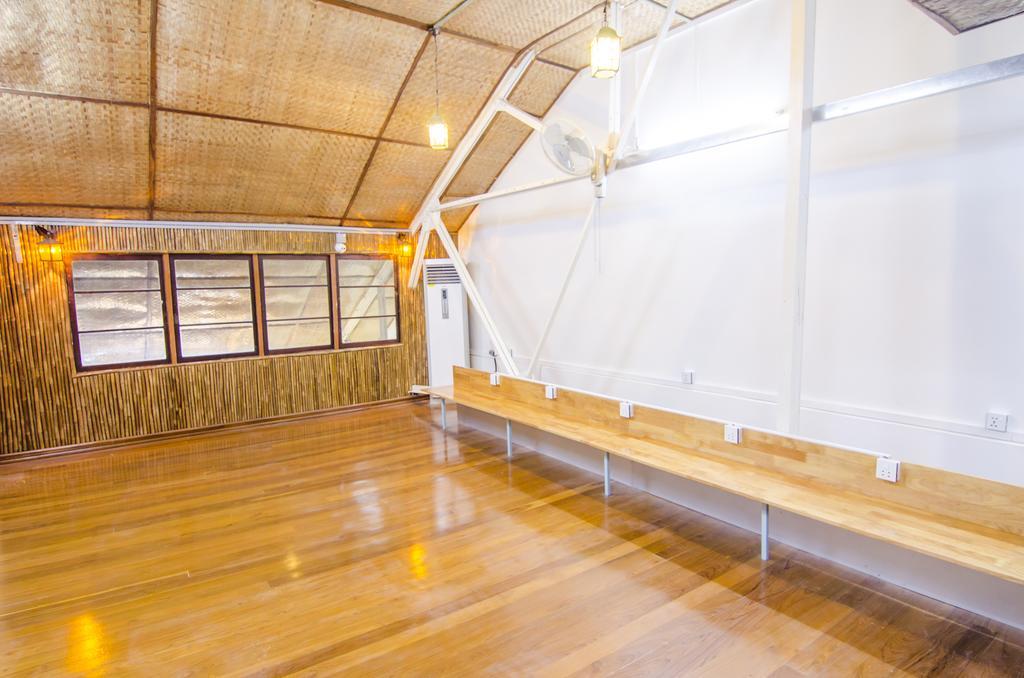 Min Galar Par Hostel 양곤 외부 사진
