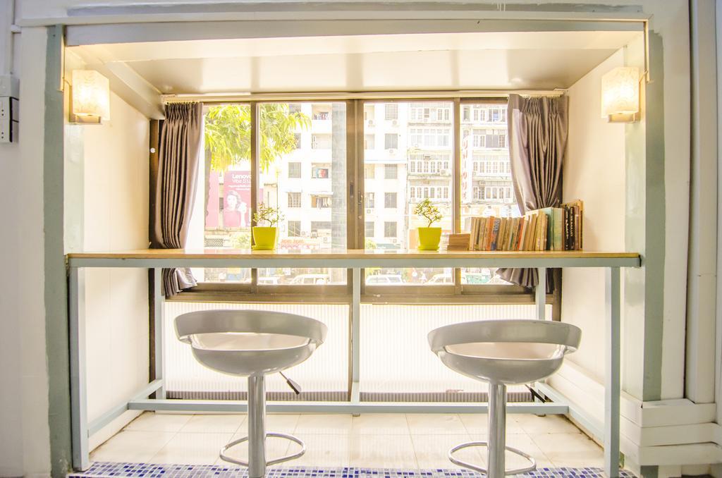 Min Galar Par Hostel 양곤 외부 사진